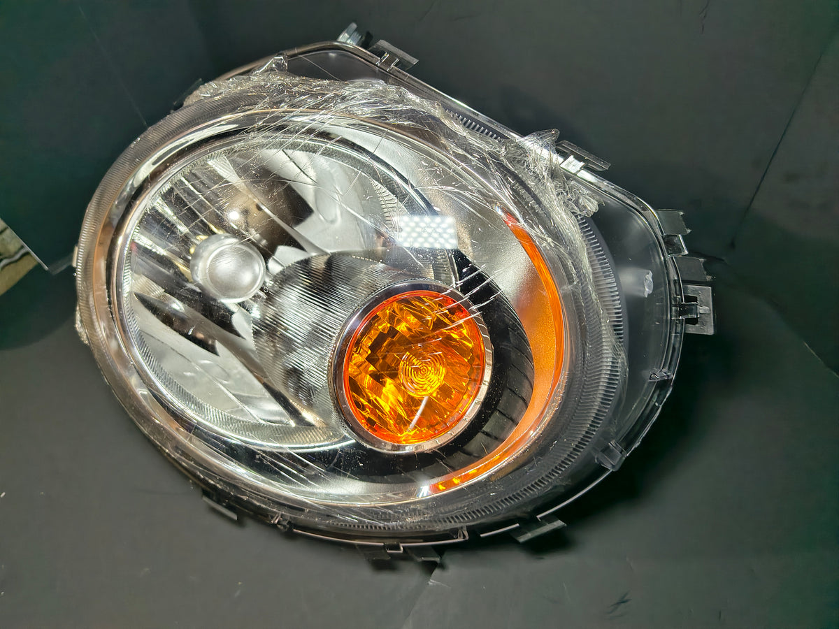 2007-2015 MINI Cooper Passenger Side Halogen Headlight šš”