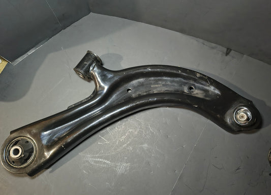 2017-2019 Nissan Sentra Front Lower Control Arm Set ๐๐ง