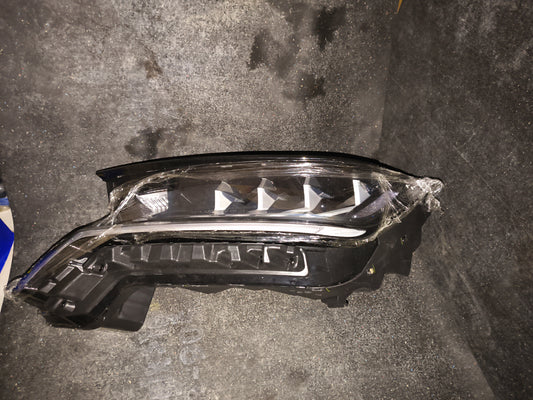2021-2023 Kia Sorento Passenger Side LED Headlight Assembly (RH) 🚗💡