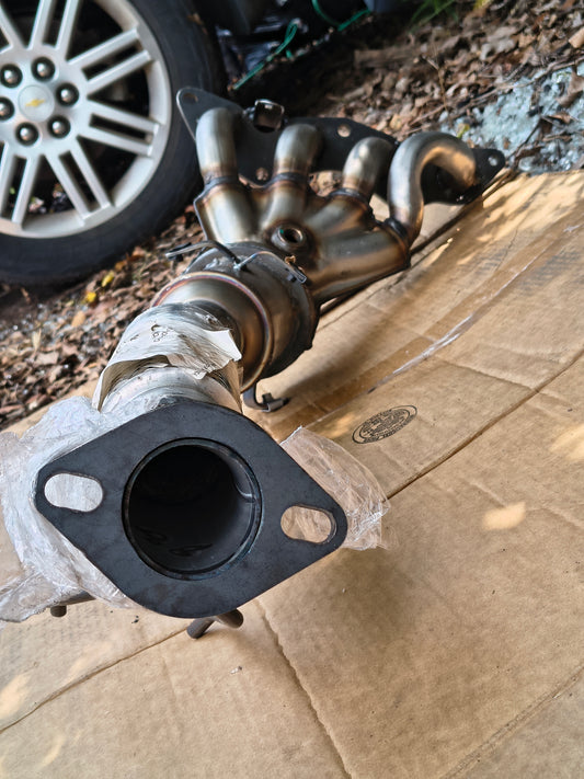 2012-2018 Ford Focus 2.0L 4Cyl Front Catalytic Converter & Exhaust Manifold Assembly 🚗💨