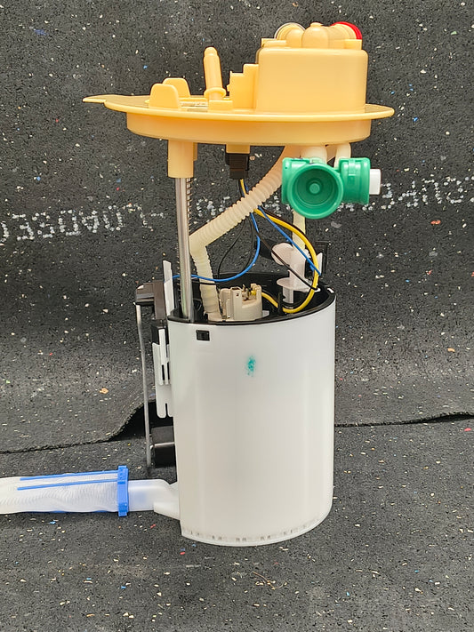 2011–2016 Genuine Volvo In-Tank Fuel Pump Assembly (Fits S60, V60, V60 Cross Country) ⚡🚘