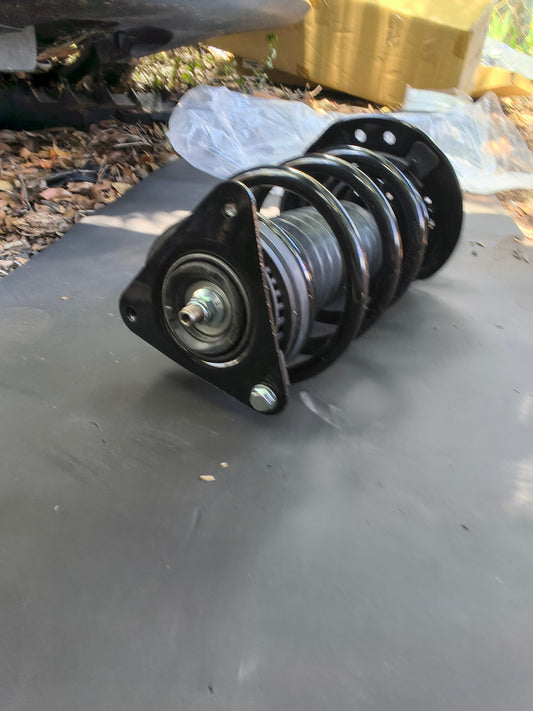 2014-2020 Nissan Rogue, 2017-2021 Rogue Sport Front Passenger Side Loaded Strut (RH) 🇯🇵🚘