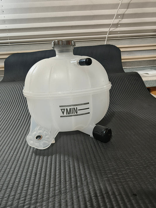 2016-2021 Hyundai Tucson Engine Coolant Reservoir Tank 🚙🌡️