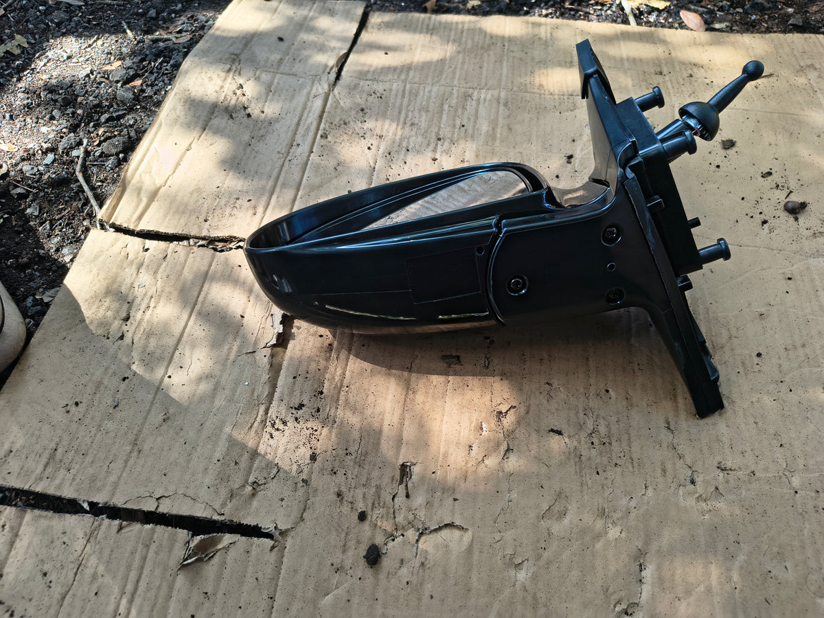 2004-2009 Kia Spectra / Spectra5 Driver Side Power Heated View Mirror 🚘