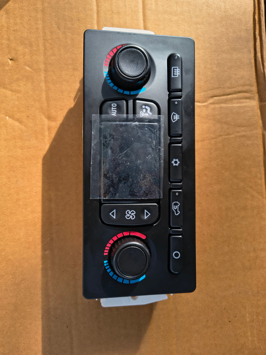 2003-2004 Chevy Silverado / Tahoe / Suburban / GMC Sierra Automatic A/C Heater Climate Control Module 🚗🌡️