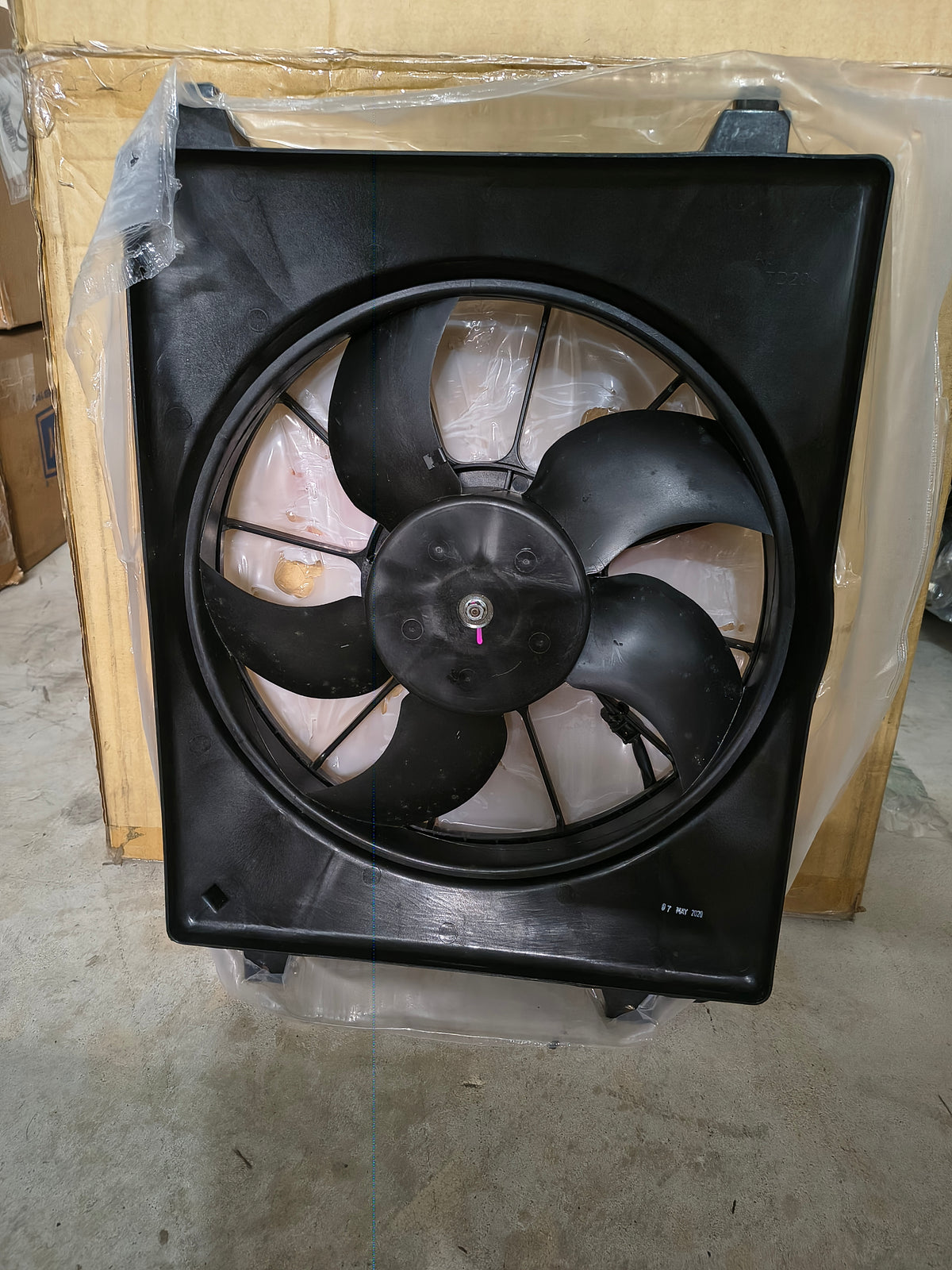 2007-2012 Hyundai Veracruz 3.8L V6 Driver Side Radiator Cooling Fan Assembly (620-738) 🚙❄️