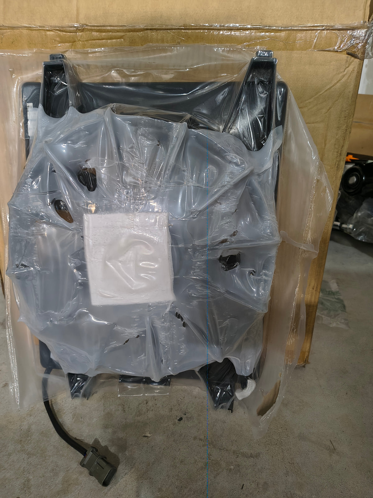 2007-2012 Hyundai Veracruz 3.8L V6 Driver Side Radiator Cooling Fan Assembly (620-738) 🚙❄️