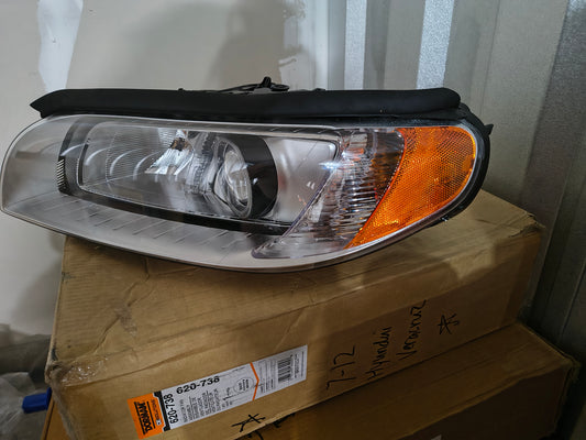 2007-2014 Volvo S80 V70 XC70 Driver Side Active Xenon / HID Headlight Assembly (LH) 🇸🇪💡