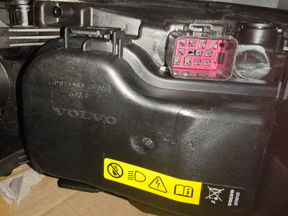 2007-2014 Volvo S80 V70 XC70 Driver Side Active Xenon / HID Headlight Assembly (LH) 🇸🇪💡