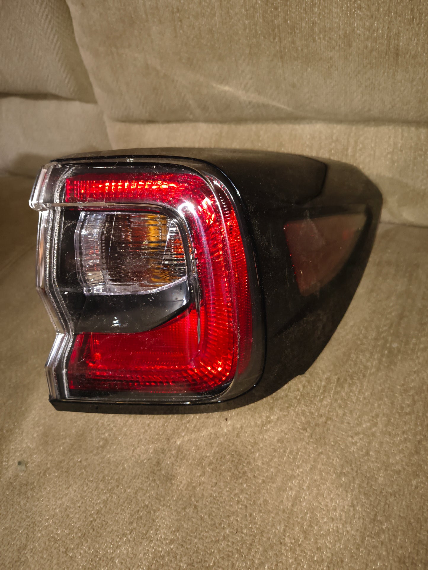 2020-2024 Subaru Outback Passenger Side Outer Tail Light 🛻💡