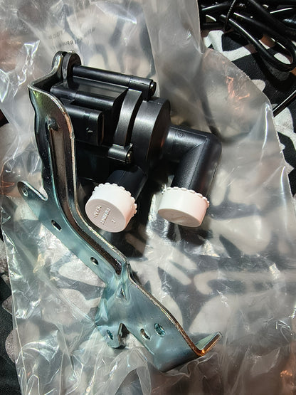 2016-2022 Volvo XC90 Auxiliary Water Pump 🛻💡