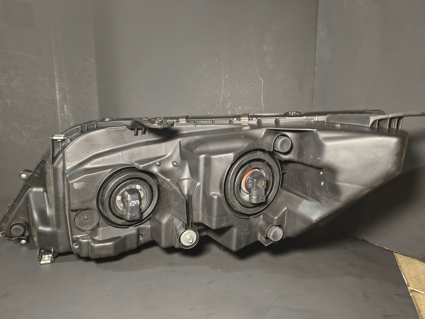 2018-2022 Honda Odyssey Driver Side Halogen Headlight 🚗💡