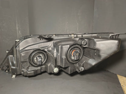 2018-2022 Honda Odyssey Driver Side Halogen Headlight 🚗💡