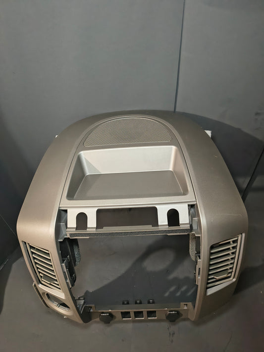 2004-2006 Nissan Titan / Armada Center Dash Radio AC Bezel (With Center Speaker) 🚗📻