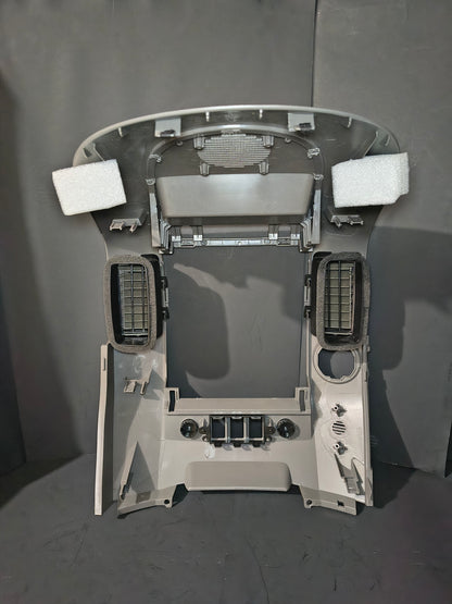 2004-2006 Nissan Titan / Armada Center Dash Radio AC Bezel (With Center Speaker) 🚗📻
