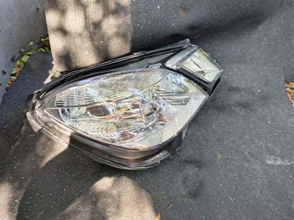 2010-2013 Mercedes-Benz E-Class Passenger Side Halogen Headlight 🚗💡