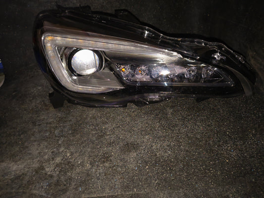 2017-2020 Subaru BRZ Passenger Side LED Headlight Assembly (Right) 🚗💡
