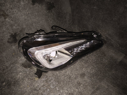 2017-2020 Subaru BRZ Passenger Side LED Headlight Assembly (Right) 🚗💡