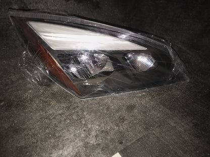 2018-2024 Freightliner Cascadia Passenger Side LED Headlight (RH) 🚛💡