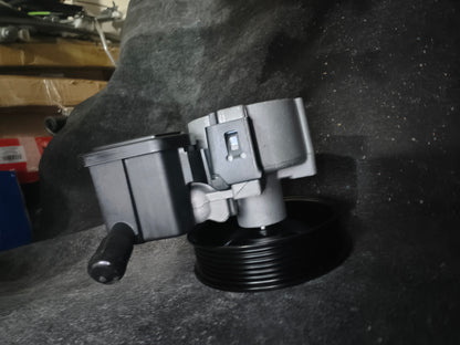 2012-2016 Chevrolet Impala / Impala Limited 3.6L V6 AISIN Power Steering Pump w/ Reservoir & Pulley 🚘⚡