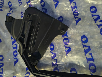 2006-2013 Volvo C70 Genuine Driver Side Front Outer Door Belt Molding / Weatherstrip (OEM 31256622) 🇸🇪🚗