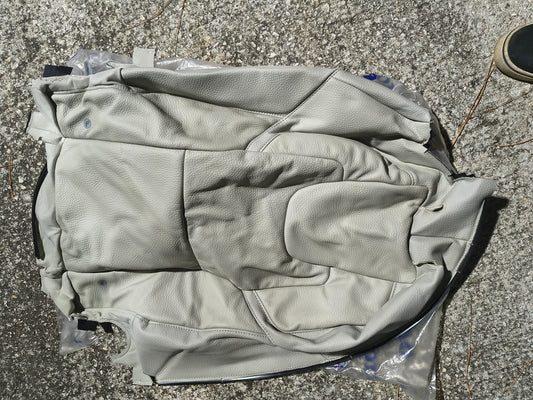 2016-2022 Volvo XC90 Genuine Right Rear Outer Seat Back Cover Cushion Upholstery (OEM 39827699) 🇸🇪🪑