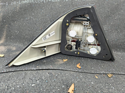 2003-2006 Mercedes-Benz S-Class Passenger Side Tail Light (M730123) 🇩🇪🚨