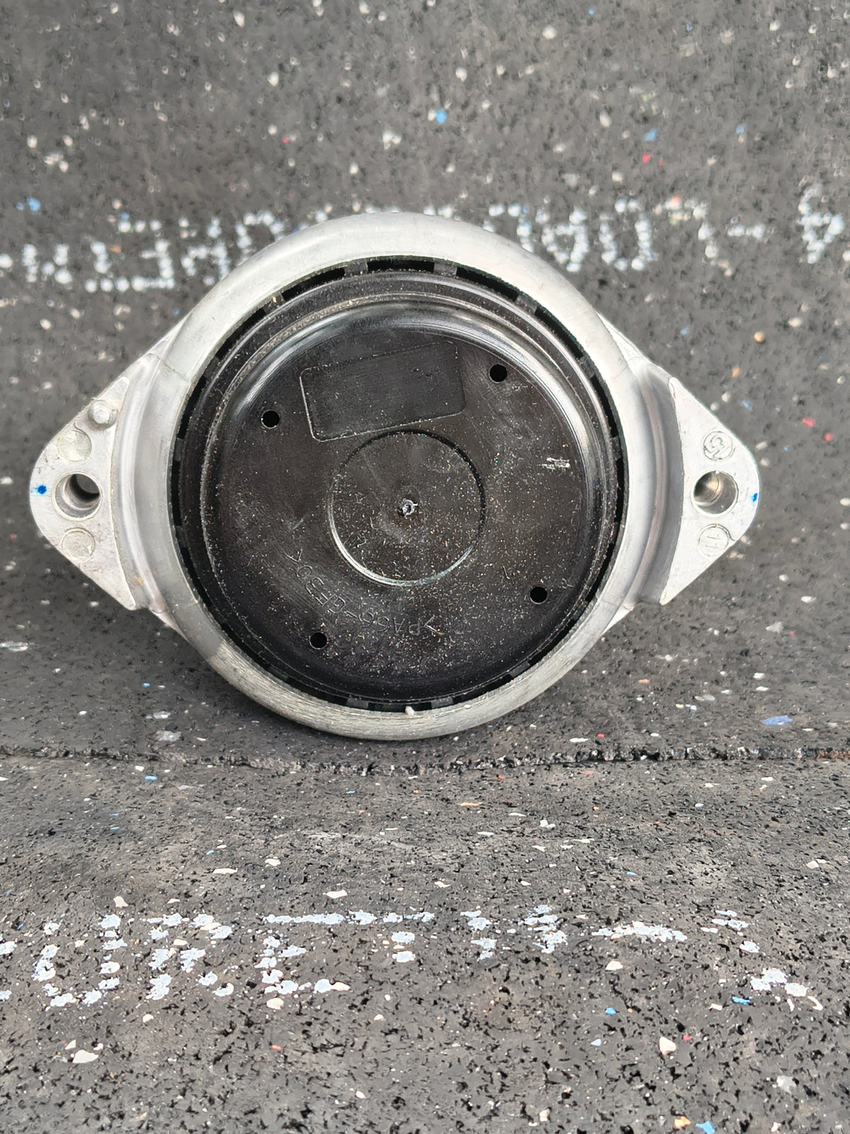 2006-2013 BMW 1 & 3 Series / X1 / Z4 Driver Side Hydro Engine Motor Mount 🚘⚙️