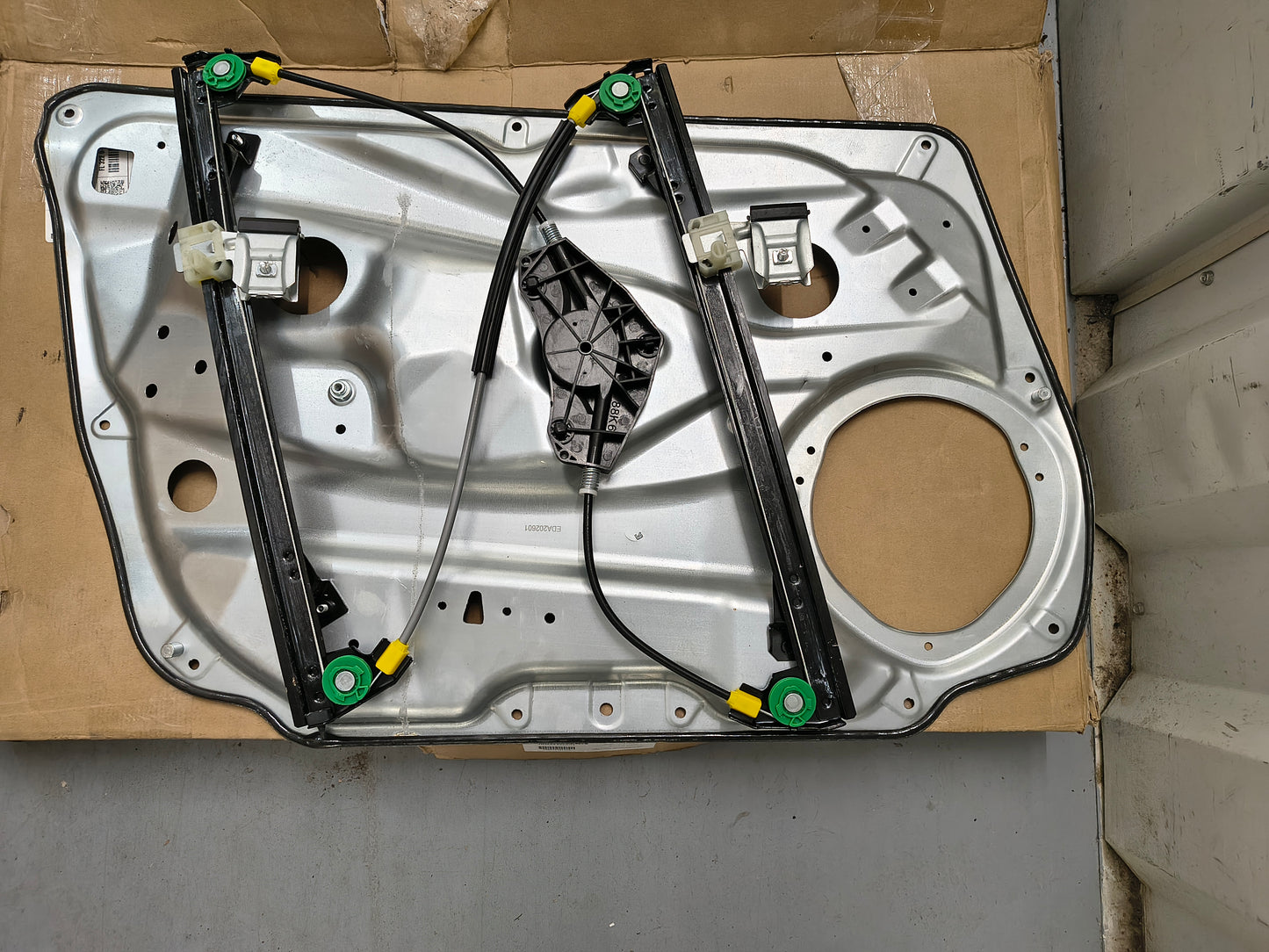 2008-2014 Mercedes-Benz C-Class Front Passenger Side Power Window Regulator 🪟🚗