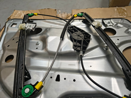 2008-2014 Mercedes-Benz C-Class Front Passenger Side Power Window Regulator 🪟🚗