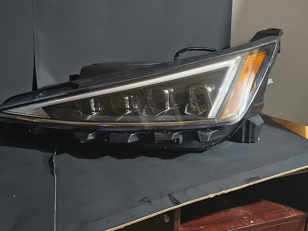 2019–2020 Hyundai Elantra Driver and Passenger Side LED Headlight Set 🛠️🚗
