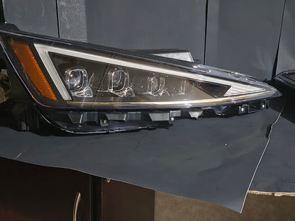2019–2020 Hyundai Elantra Driver and Passenger Side LED Headlight Set 🛠️🚗