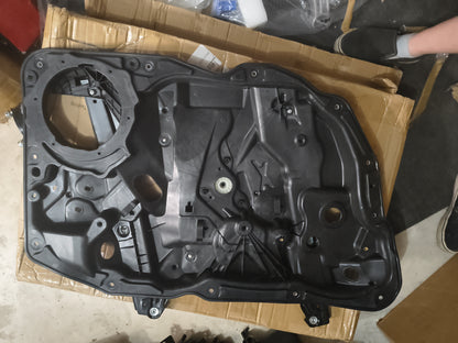2011–2018 Volkswagen Touareg Front Driver Side Power Window Regulator 🛠️🚗