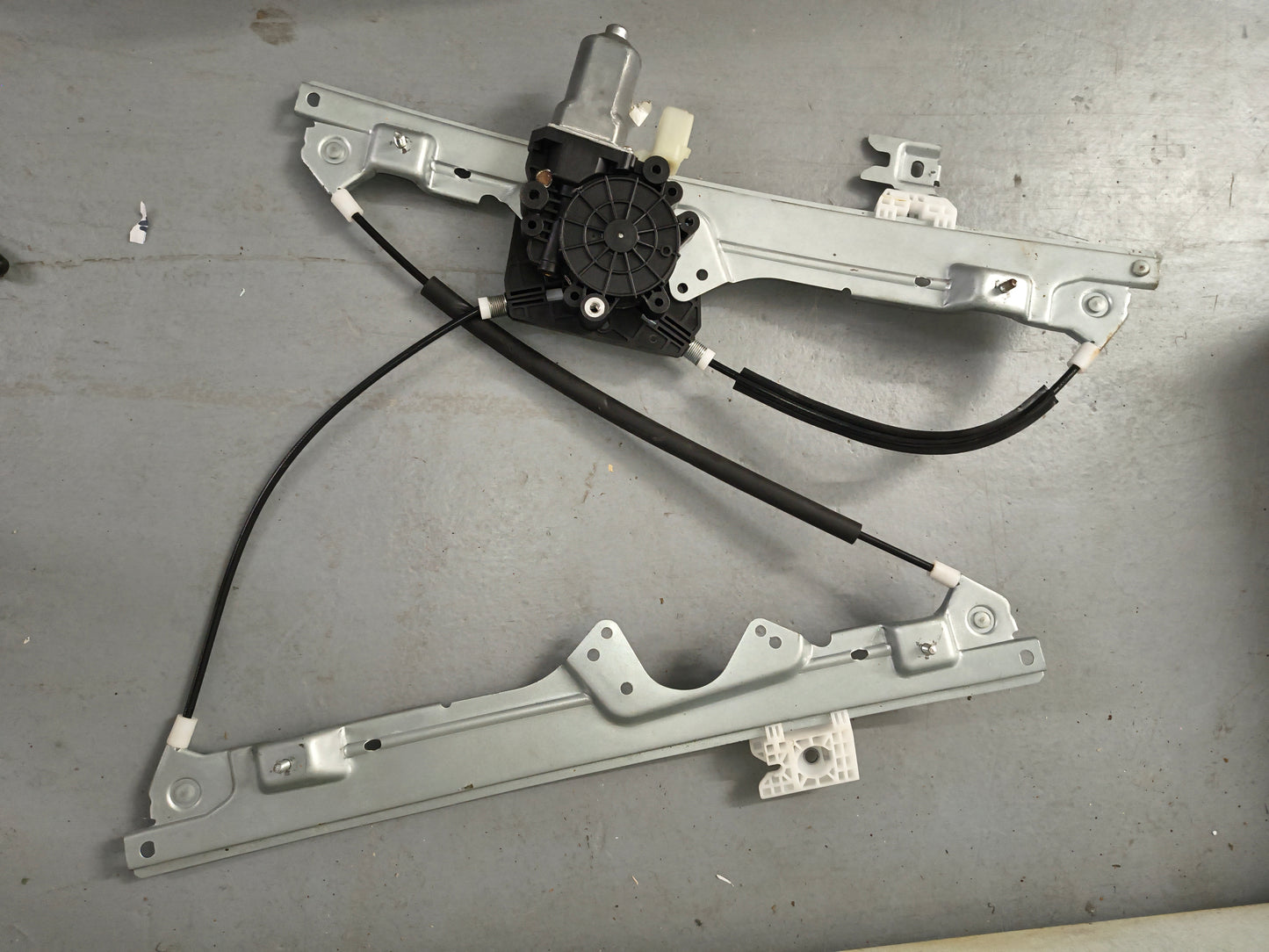 2007–2012 Nissan Sentra Front Driver Side Power Window Regulator 🛠️🚗