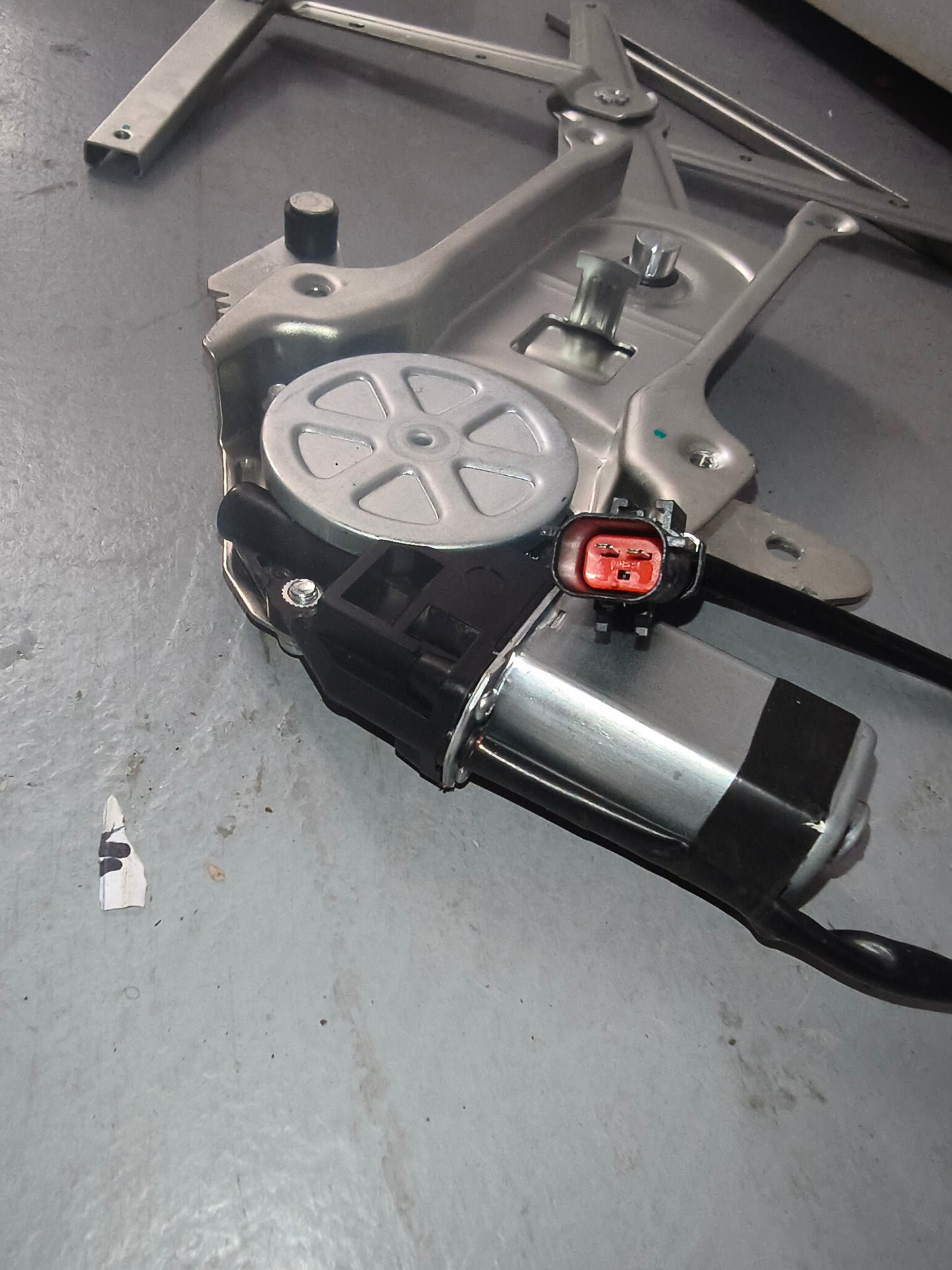 1997–2004 Dodge Dakota Front Driver Side Power Window Regulator 🛠️🚗
