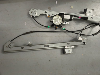 2007–2014 Chevrolet Silverado & GMC Sierra Rear Passenger Side Power Window Regulator 🛠️🚗