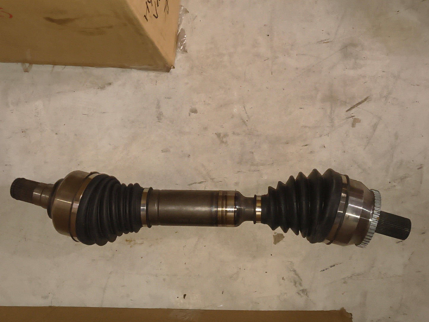 2007–2014 Volvo XC90 Front Driver Side CV Axle Assembly 🛠️🚗