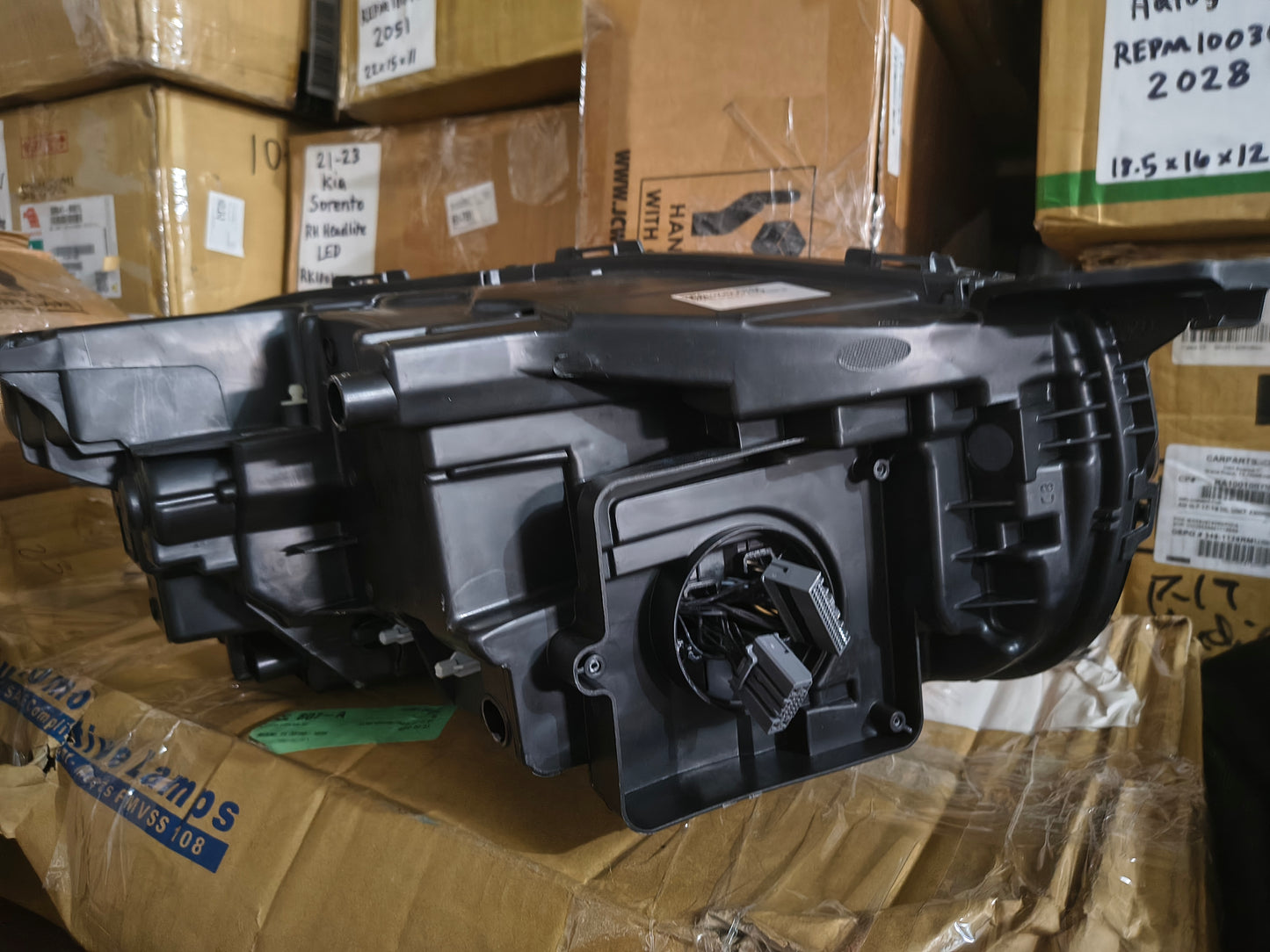 2018–2022 OEM Volvo XC90 Driver Side LED Headlight 🛠️💡
