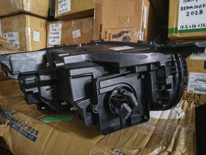 2018–2022 OEM Volvo XC90 Driver Side LED Headlight 🛠️💡