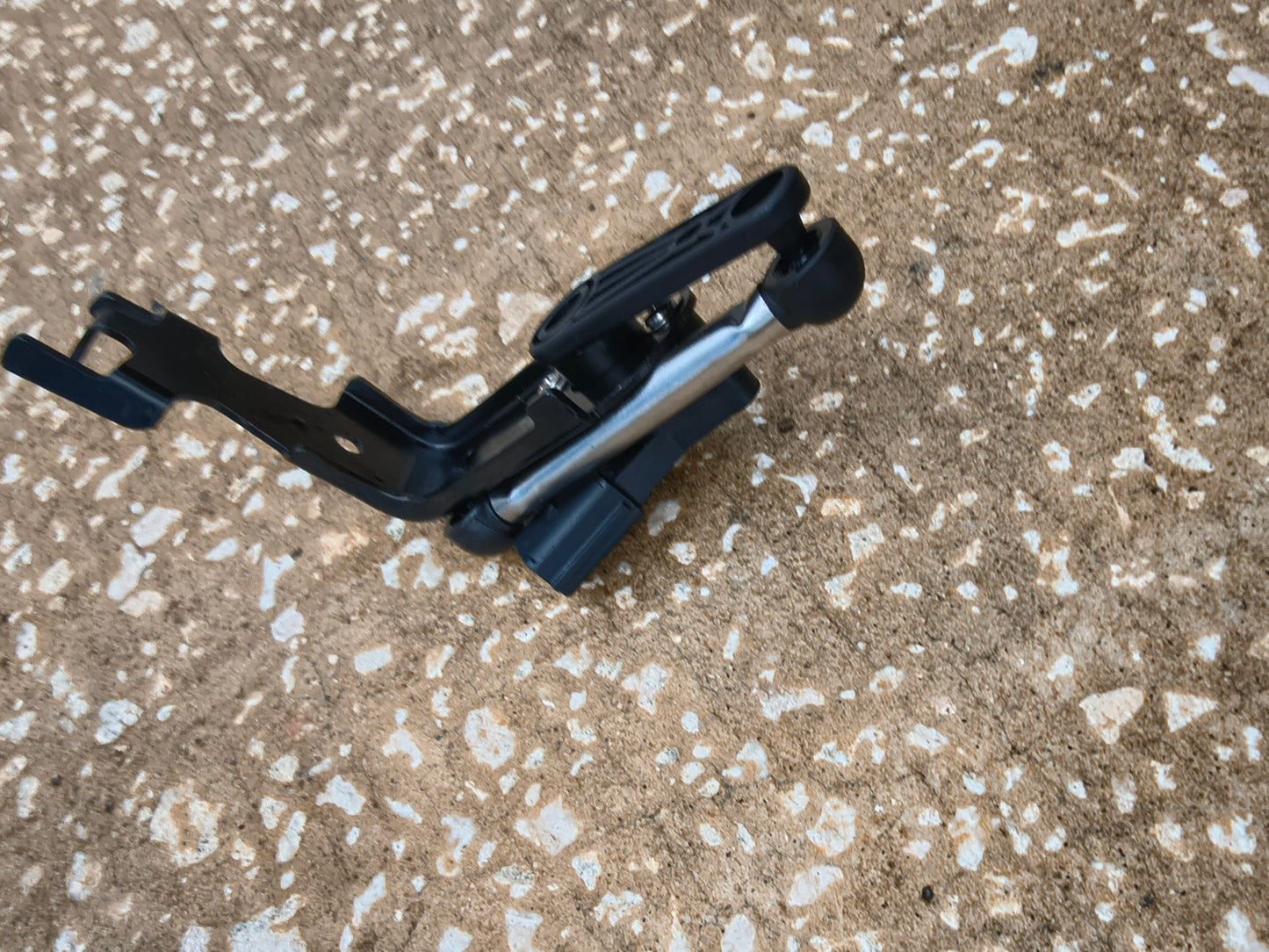 2017-2023 Audi Q7 SQ7 e-tron Front Driver Side Ride Height Level Sensor 🚗⚡
