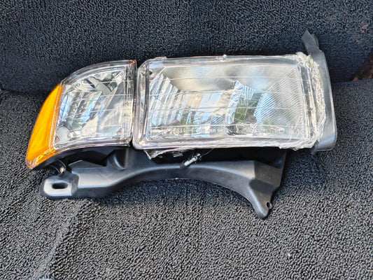 1999-2002 Dodge Ram 1500 2500 3500 Passenger Side Headlight w/ Corner Light Sport Models ๐๐ก