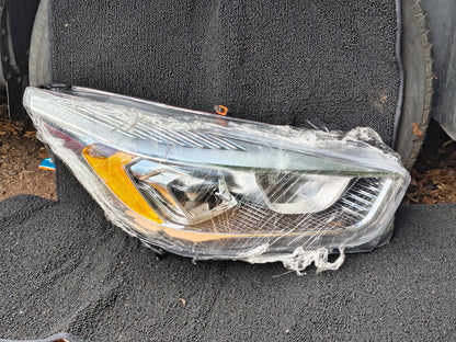 2017-2019 Ford Escape Passenger Side Halogen Headlight w/ Chrome Interior CAPA Certified 🚘💡