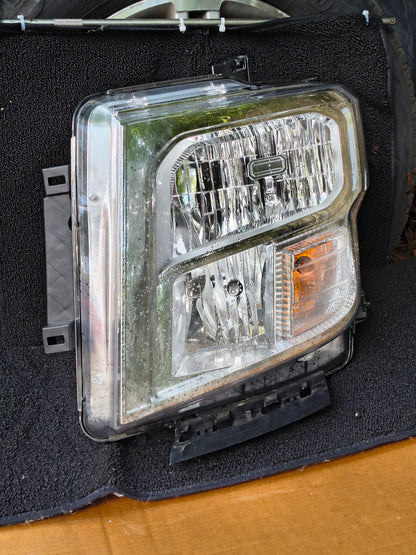 2016-2021 Nissan Titan Titan XD Driver Side Halogen Headlight Assembly w/ Bulbs 🚘💡