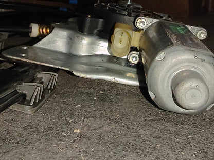 2000-2006 BMW X5 Front Driver Left Side Power Window Regulator with Motor 🚘⚡