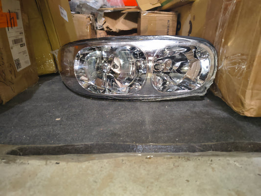 2000 & 2005 Buick LeSabre Custom Driver Left Side Headlight Assembly 🚘💡