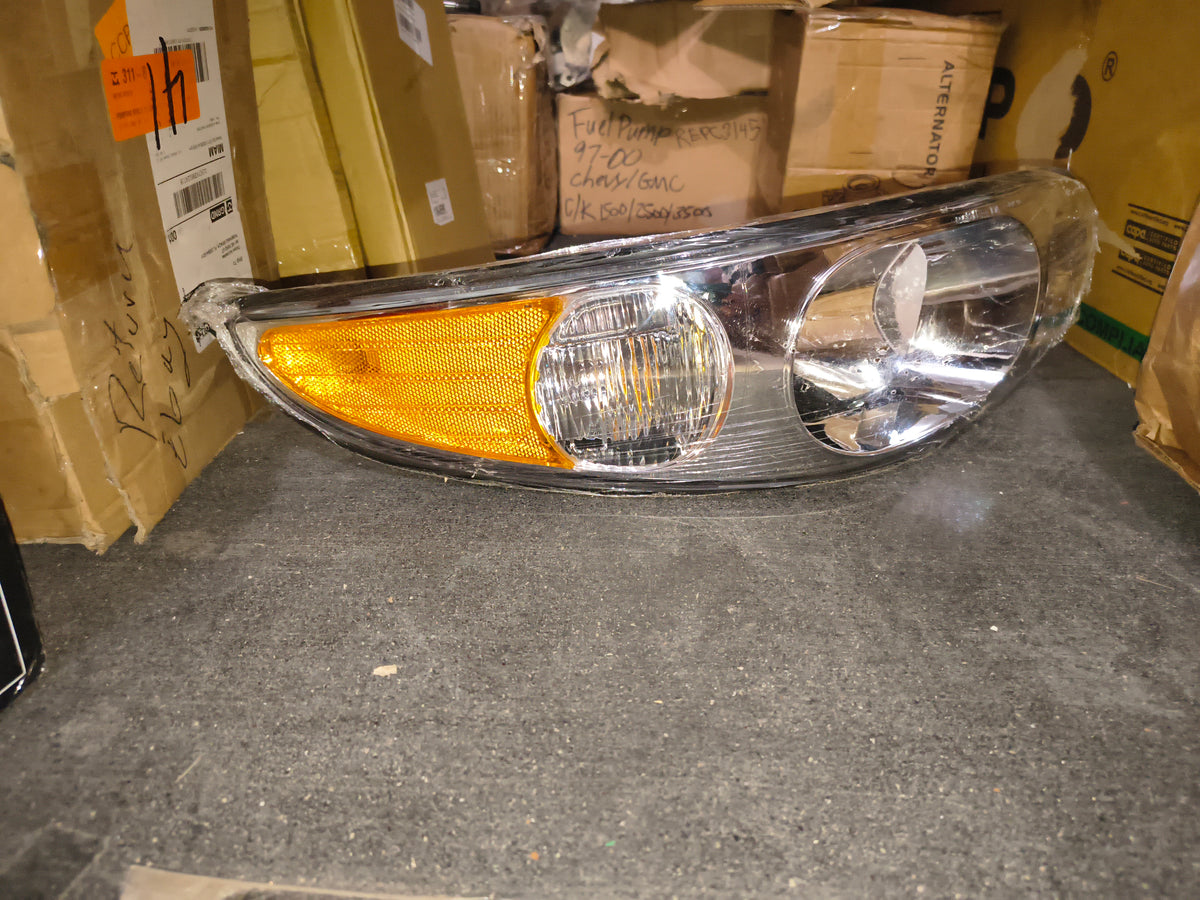 2000 & 2005 Buick LeSabre Custom Driver Left Side Headlight Assembly 🚘💡