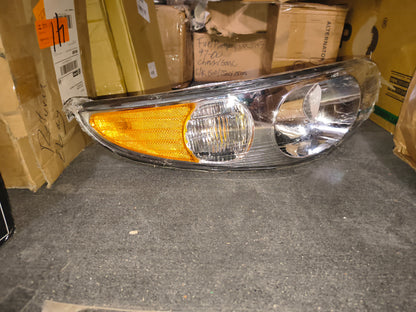 2000 & 2005 Buick LeSabre Custom Driver Left Side Headlight Assembly 🚘💡