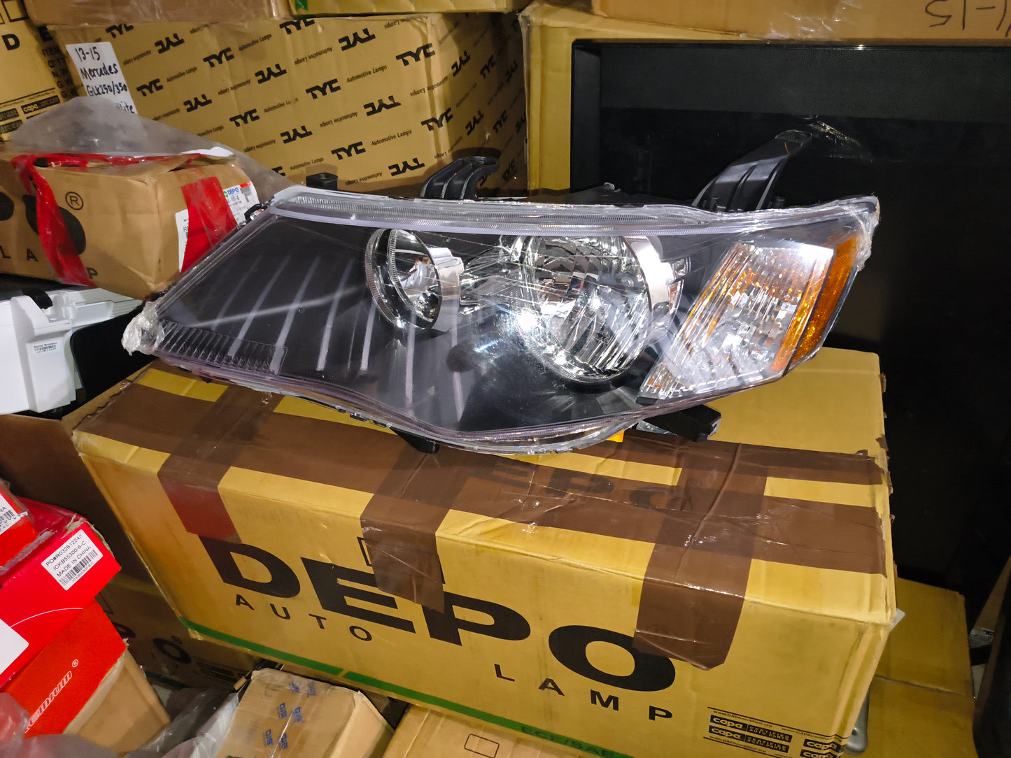 2007-2009 Mitsubishi Outlander Driver Left Side Halogen Headlight Assembly (CAPA Certified) 🚘💡