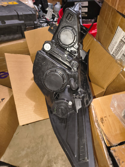 2011-2014 Hyundai Sonata Passenger Right Side Halogen Headlight Assembly 🚘💡