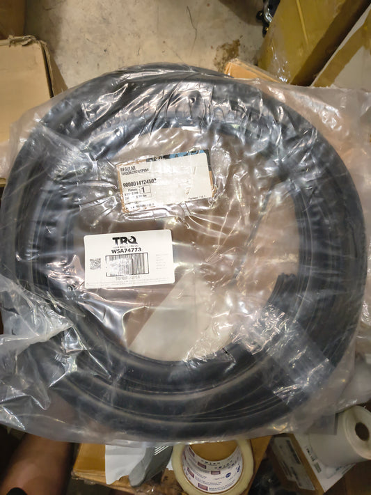 2007-2014 Chevy Silverado / GMC Sierra Driver or Passenger Side Door Seal 🚗💨
